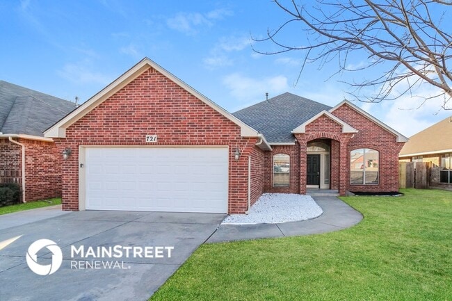 721 Oak Creek Dr