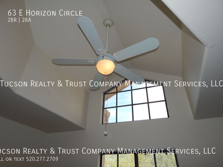 63 E Horizon Cir in Tucson, AZ - Building Photo