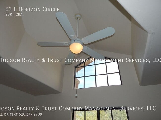 property at 63 E Horizon Cir