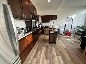 147 E Berkeley St, Unit 1 in Boston, MA - Building Photo - Building Photo