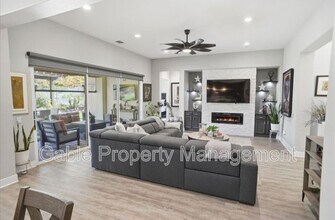 25102 Aspen Falls Dr in Santa Clarita, CA - Building Photo - Building Photo