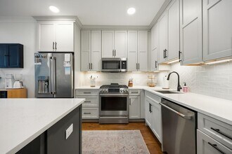 3316 John F. Kennedy Blvd in Jersey City, NJ - Building Photo - Building Photo