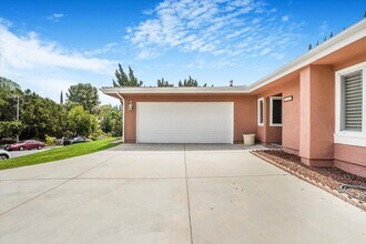 7365 Pomelo Dr in Los Angeles, CA - Building Photo - Building Photo