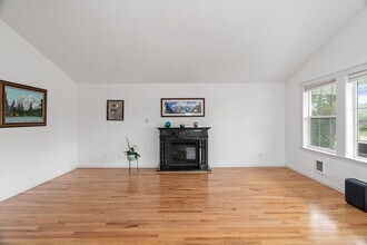 198 Clover St NW in Ocean Shores, WA - Building Photo - Building Photo