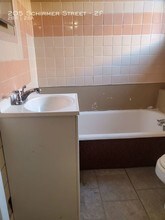 205 Schirmer St-Unit -2F in St. Louis, MO - Building Photo - Building Photo