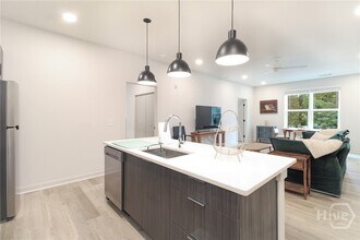 240 Martha Dr, Unit 120 in Athens, GA - Building Photo - Building Photo