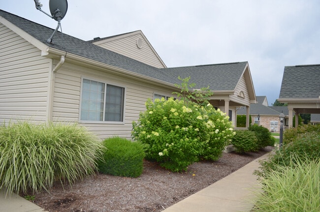 801 Altamonte Dr, Unit 801 in Athens, OH - Building Photo - Building Photo