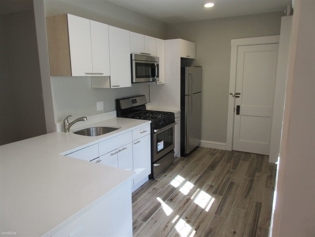 13 Story St-Unit -Apt 27 in Cambridge, MA - Building Photo - Building Photo