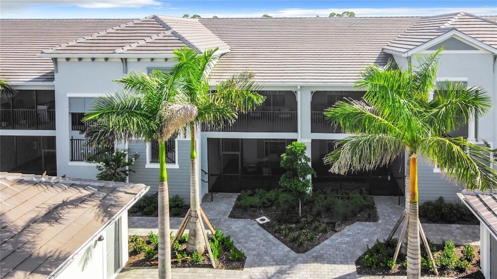 12470 Wellen Golf St, Unit 104 in Venice, FL - Building Photo