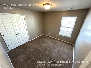 2126 Beaumont Dr in Norman, OK - Building Photo - Building Photo