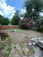 239 Hawthorne St in San Antonio, TX - Building Photo - Building Photo