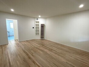 1406 S Saltair Ave in Los Angeles, CA - Building Photo - Building Photo