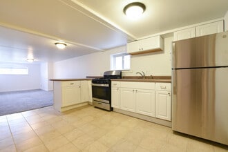 5130 N Austin Ave in Chicago, IL - Building Photo - Building Photo