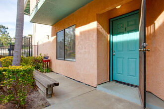 552 Canyon Dr in Oceanside, CA - Building Photo - Building Photo