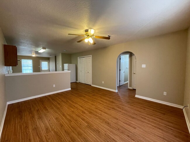 1403 Dugger Cir in Killeen, TX - Building Photo - Building Photo
