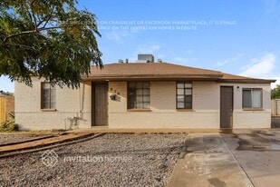 670 E Buffalo St in Chandler, AZ - Building Photo