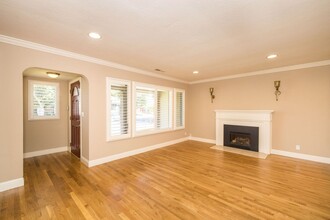 736 Moreno Ave in Palo Alto, CA - Building Photo - Building Photo