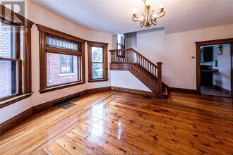 769 Windermere Rd in Windsor, ON - Building Photo - Building Photo