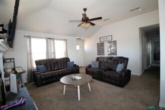 125 Sombrero Rd in Clovis, NM - Building Photo - Building Photo
