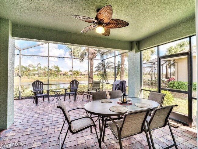 9322 Trieste Dr in Ft. Myers, FL - Building Photo - Building Photo