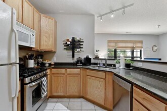2566 Ellis Ave in St. Paul, MN - Building Photo - Building Photo