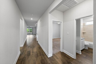 29640 Copper Penny in Bulverde, TX - Building Photo - Building Photo