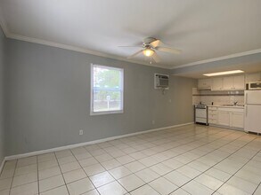 5111 Curry Ford Rd in Orlando, FL - Building Photo - Building Photo
