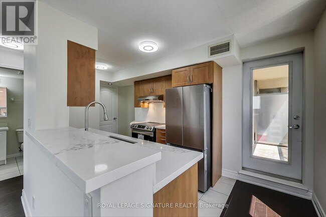 property at 4-604 Elsinore Path