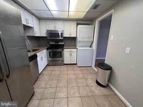 6301 Stevenson Ave in Alexandria, VA - Building Photo - Building Photo