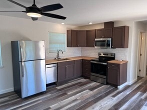 6021 Woodminster Cir in Orangevale, CA - Building Photo - Building Photo