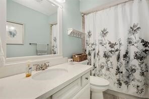 9910 Hambleton Way Cir in Houston, TX - Building Photo