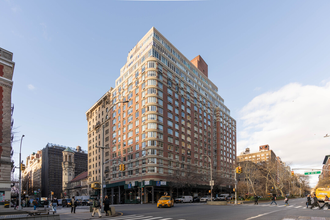 The Boulevard in New York, NY - Building Photo