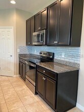 6959 Towne Lake Rd in Riverview, FL - Building Photo - Building Photo