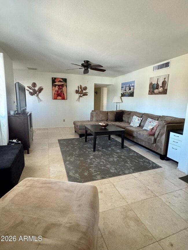 10729 W Sun City Blvd in Sun City, AZ - Building Photo - Building Photo