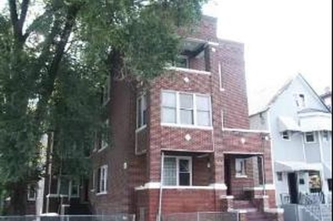 6117-6119 S Racine Ave in Chicago, IL - Building Photo - Building Photo