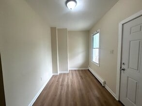 532 Livingston St in Elizabeth, NJ - Building Photo - Building Photo
