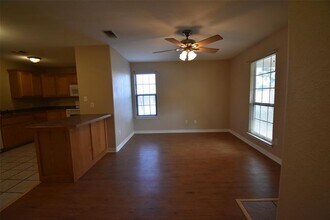 704 S Dewey Ave in Sherman, TX - Building Photo - Building Photo