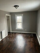 525 8th St in Clairton, PA - Building Photo - Building Photo