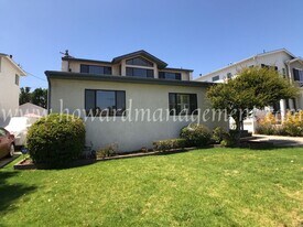 12525 Brooklake St in Los Angeles, CA - Building Photo