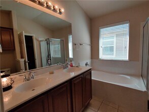 1505 Huckleberry Ln in Austin, TX - Building Photo - Building Photo