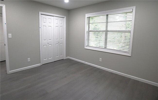 property at 2637 Lester St
