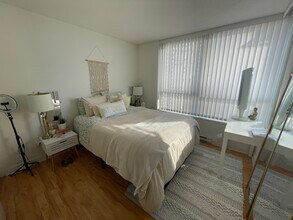 1495 Richards St in Vancouver, BC - Building Photo - Building Photo