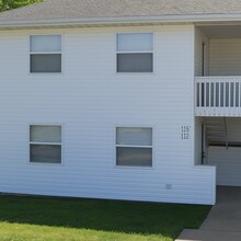 116 Sandstone Ct in Hillsboro, MO - Building Photo - Building Photo
