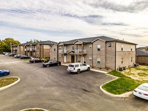 Keystone Commons - SoKy Rentals in Bowling Green, KY - Building Photo - Building Photo