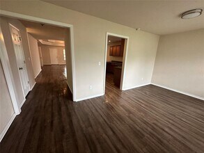 613 SE 26th St in Oklahoma City, OK - Building Photo - Building Photo