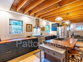 206 Waynesville Ave in Asheville, NC - Building Photo - Building Photo