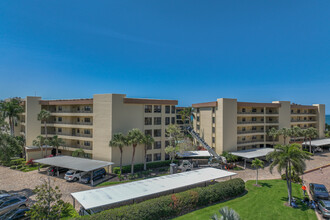 Island Reef in Sarasota, FL - Building Photo - Building Photo