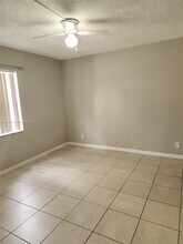 3776 N University Dr in Coral Springs, FL - Building Photo - Building Photo