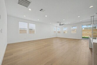 7384 W Hedge Hog Pl in Peoria, AZ - Building Photo - Building Photo