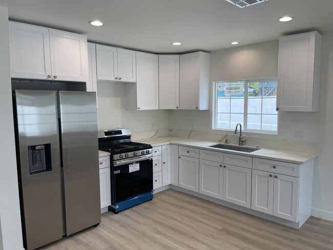 property at 8142 Redbush Ln